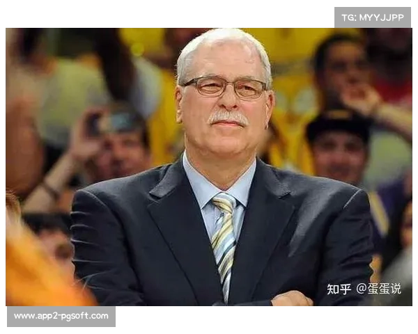 弗兰克回应控球单调质疑称球队成长需循序渐进